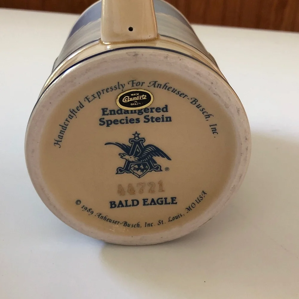 Vintage 1989 Budweiser Endangered Species Series Bald Eagle  Ceramic Stein CS106